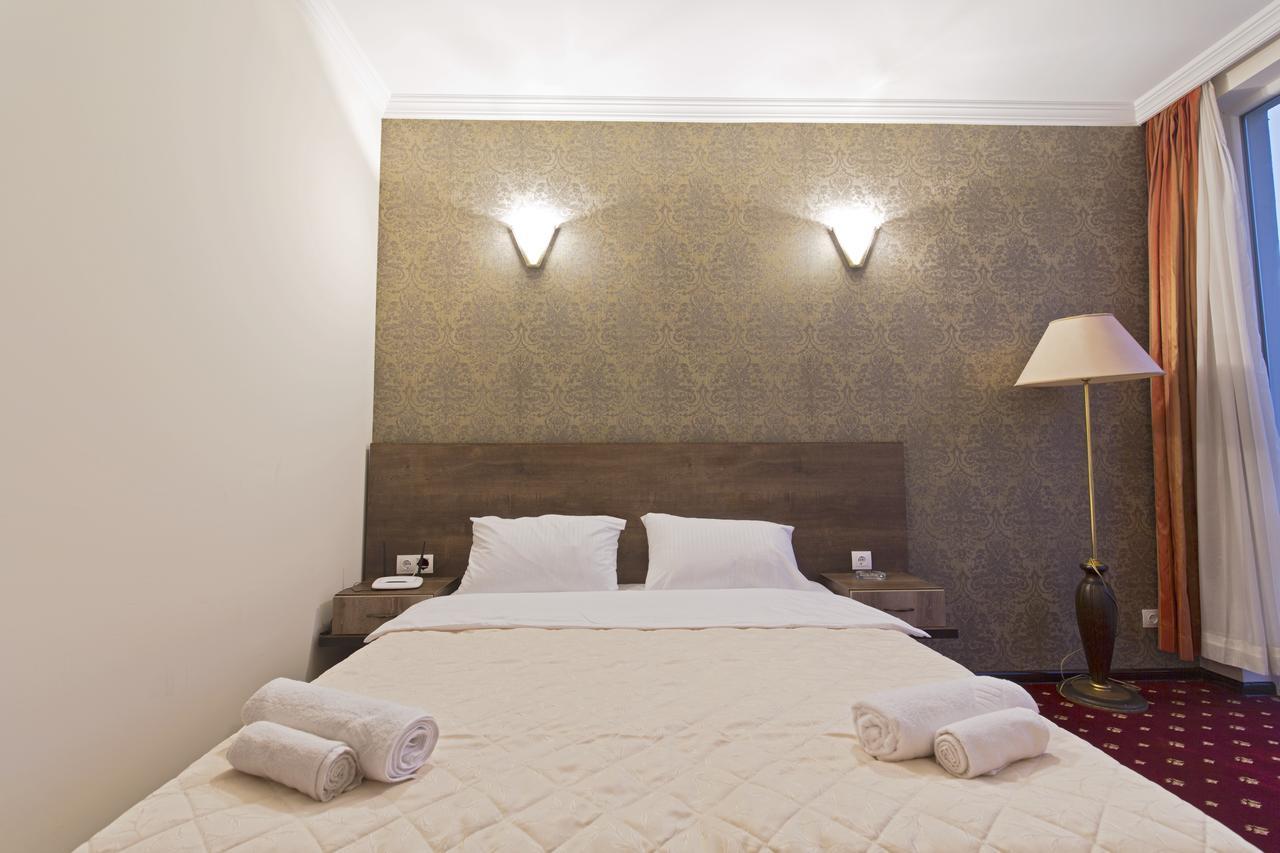 Orange Hotel Gonio Ngoại thất bức ảnh
