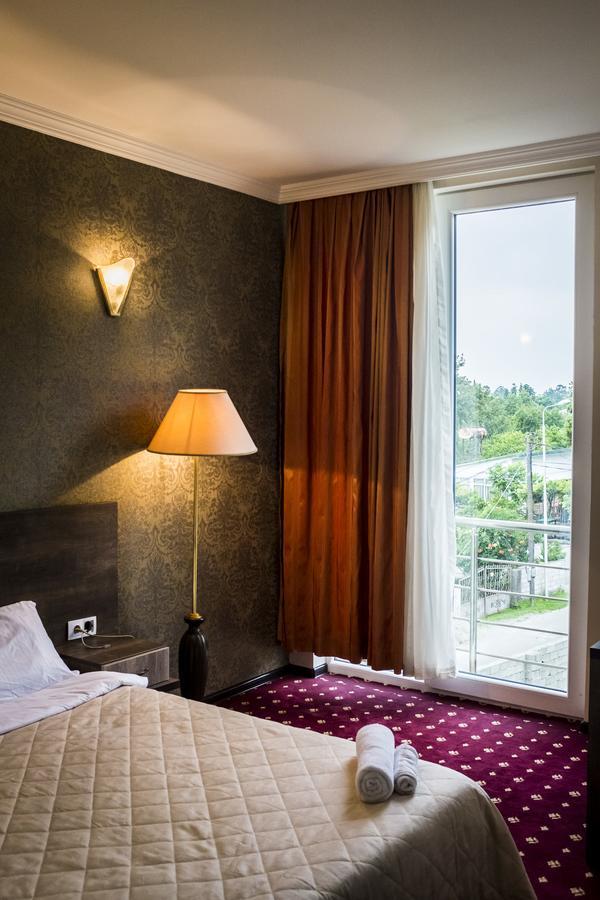 Orange Hotel Gonio Ngoại thất bức ảnh