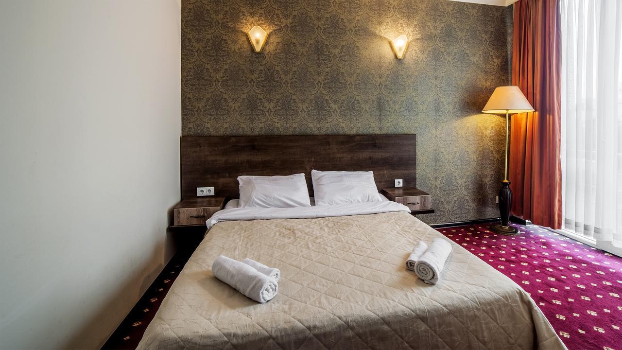 Orange Hotel Gonio Ngoại thất bức ảnh