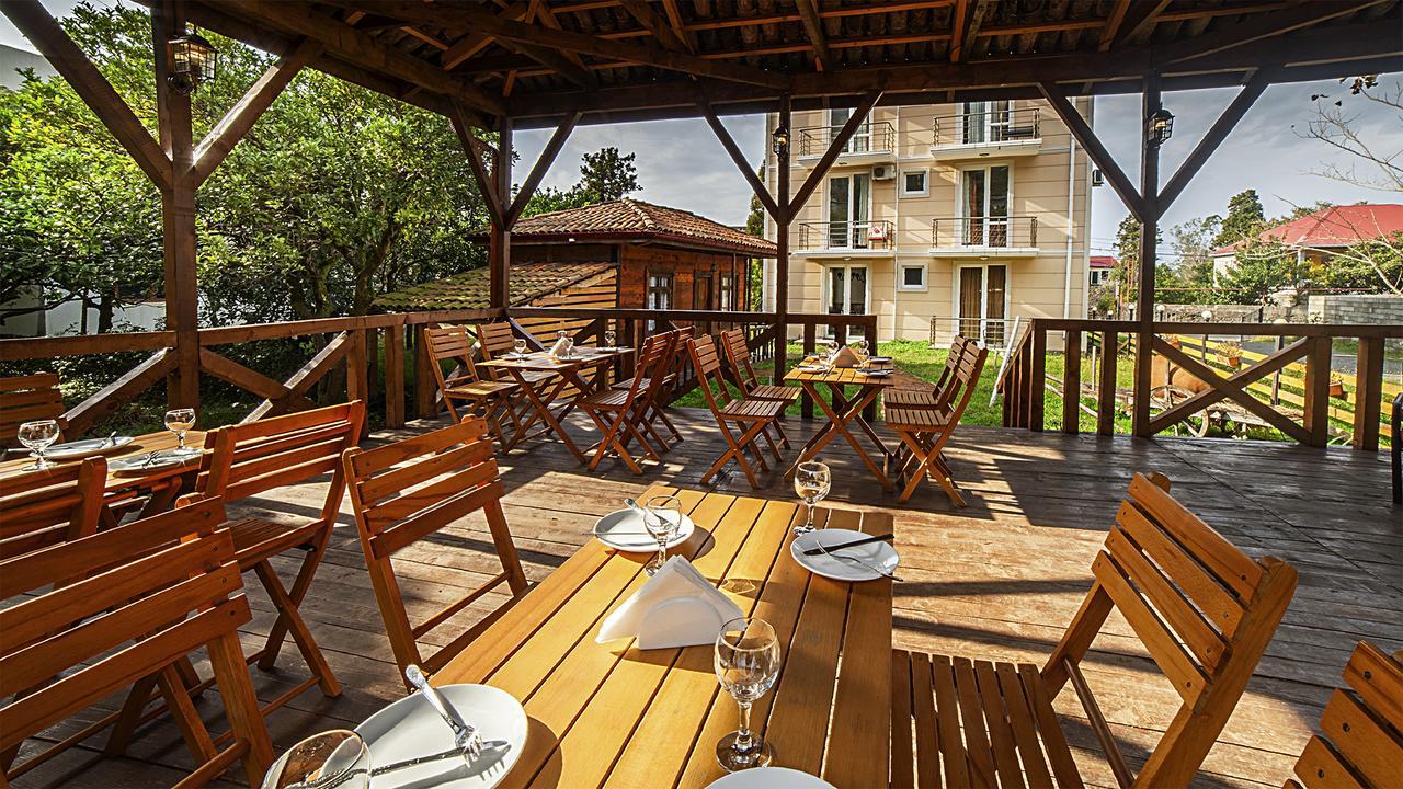 Orange Hotel Gonio Ngoại thất bức ảnh